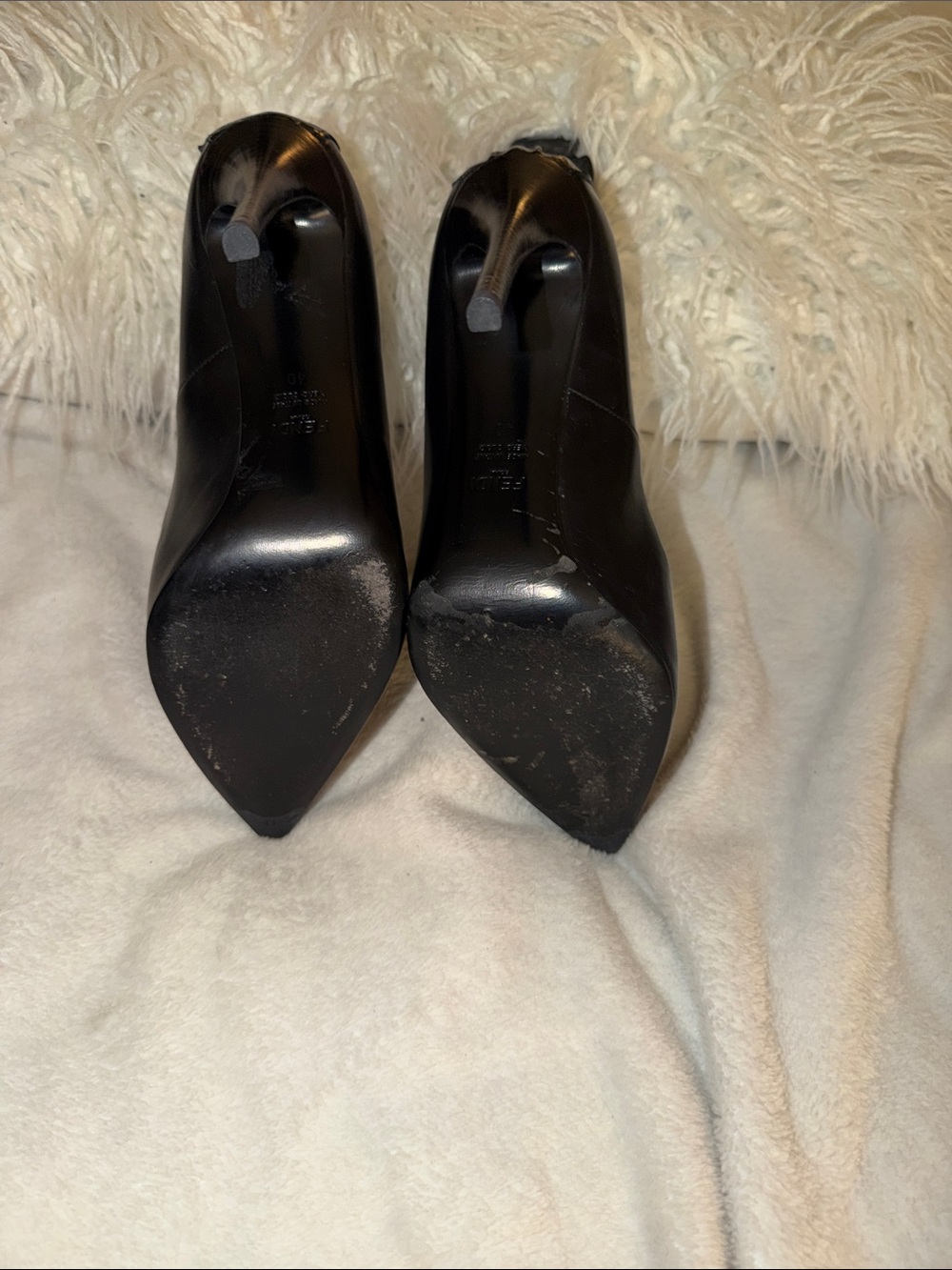 Fendi Black Pointed Leather Ankle-Strap Pumps with alligator embossed. So chic!! - Picture 5 of 5